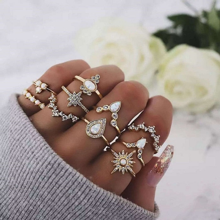10Pcs Set Bohemian Retro Crystal Flower Stars Water Drop Ring Set For Women Knuckle Ring