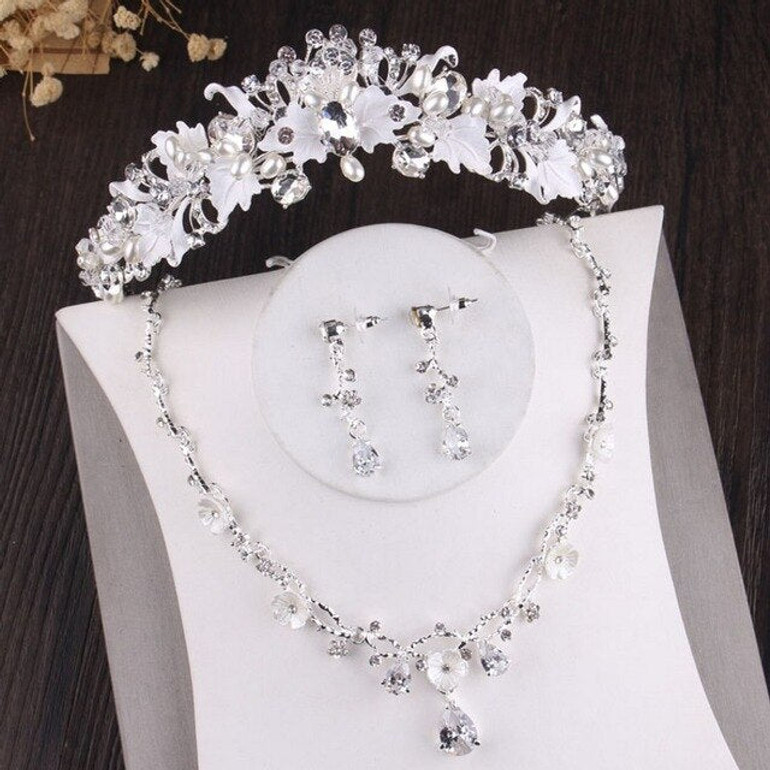 Silver-Plated Crystal, Leaf, Pearl and Rhinestone Tiara, Necklace & Earrings Wedding Jewelry Set