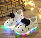 2018 LED Lighted fashion kids shoes cool casual cartoon casual children shoes sneakers hot sales baby girls glowing sneakers