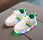 2018 European sports colorful lighting children casual shoes hot sales fashion baby sneakers glowing lighting girls boys shoes