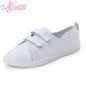 Nysiani Woman Split Leather Shoes Woman Flat Loafers 2017 New Autumn Round Toe Hook & Loop Leather Women Flat Shoes Casual