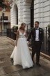 Charming V Neck Sleeveless Lace Wedding Dress with Appliques W817