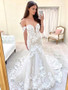 Elegant Mermaid Strapless Sweetheart Tulle Lace Flower Wedding Dress