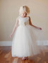 A-Line Princess Scoop Neck Tulle White Flower Girl Dress with Flower