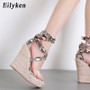 heels serpentine