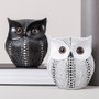 Black And White Owl Statue Creative Decoration Resin Animal Sculpture Modren Home Decoration For Living Room Simulation Ornament