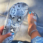 Clear Flat Mules Sandals New Fashion Shoes Women Summer Transparent Strap Sandals Roman Double Strap Flat Sandals Q30