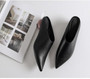 Xgravity 2019 New Genuine Leather Pebble Heel Mid Heel Point Toe Shoes Elegant Comfortable Ladies Slippers Female Shoes B030