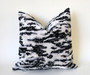 Serengeti Tigre Blanc Pillow Cover / Schumacher Pillow Cover / Animal Print Pillow Cover / Tiger Pillow Cover