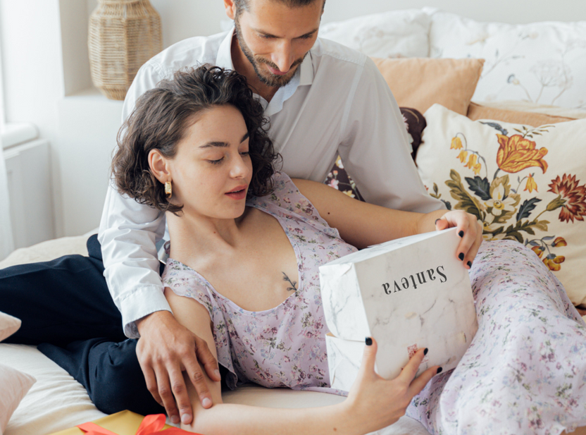 Bespoke Beauty: Personalized Skincare Gift Sets This Valentine's Day for Her