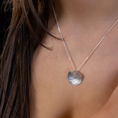 Dottie Pendant & Chain - Silver