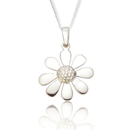 Daisy Pendant & Chain - Silver