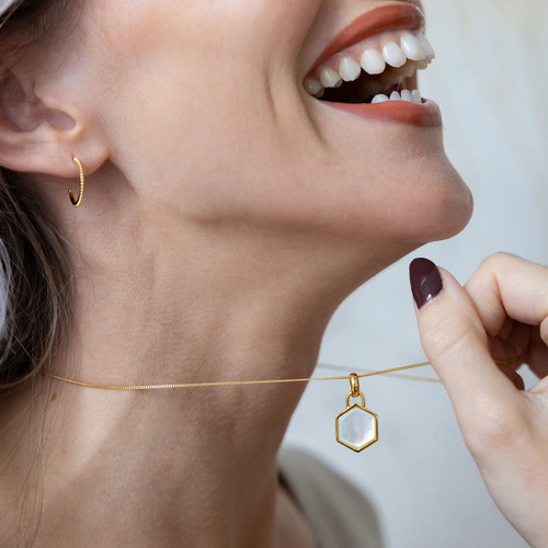 Liga Hexagon Mother of Pearl Pendant & Chain - Gold