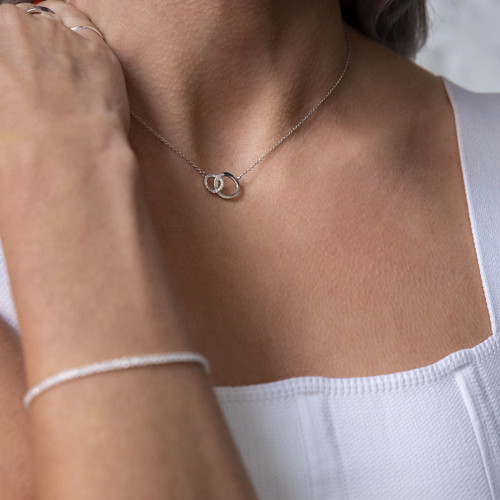 Amalia C.Z Circle Necklace - Silver