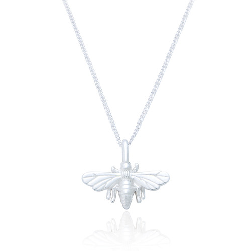 Klara Bee Pendant & Chain