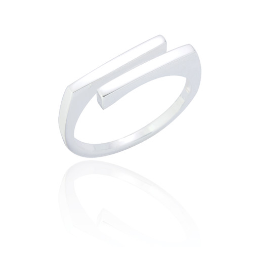 Jett Linear Ring