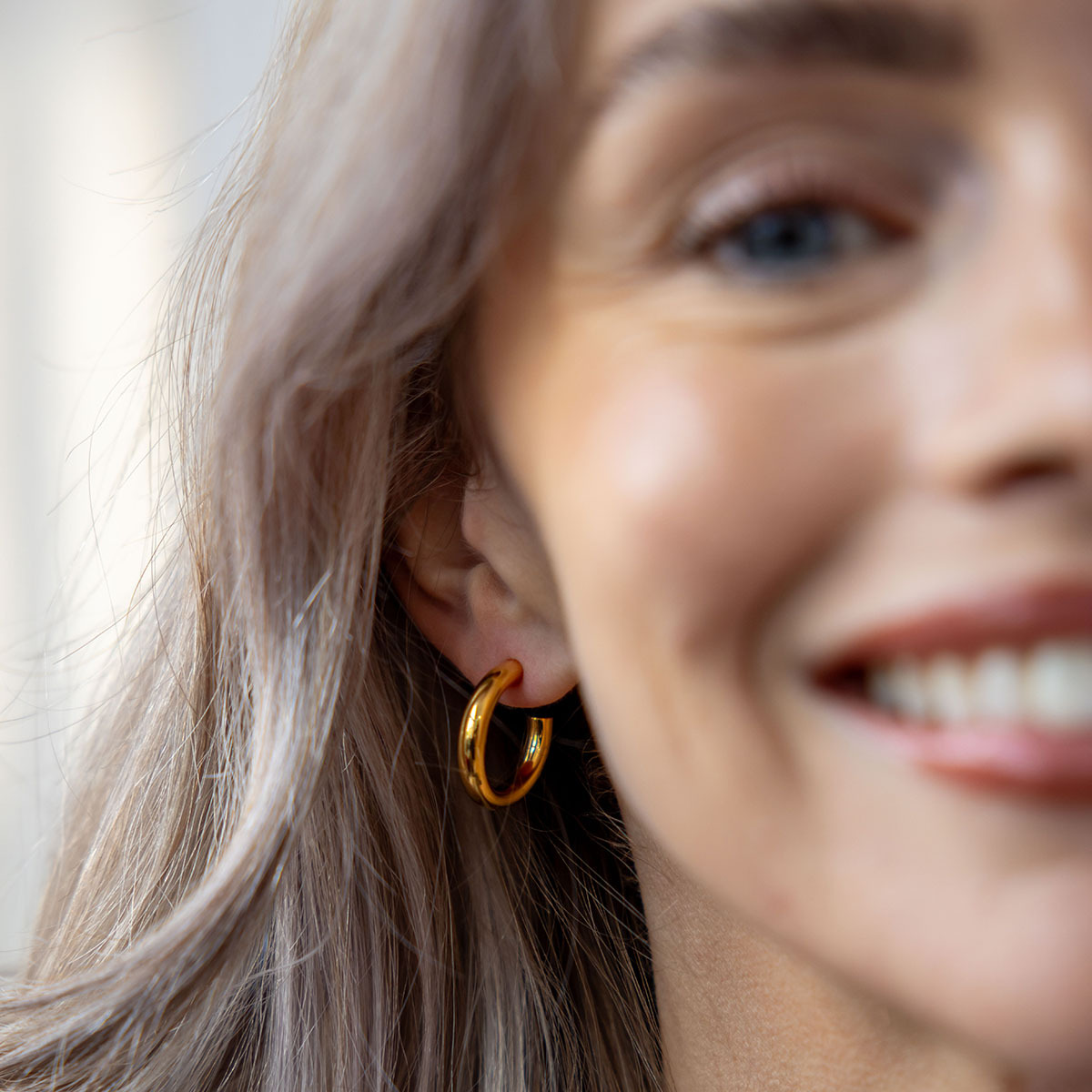 shop earrings, click here