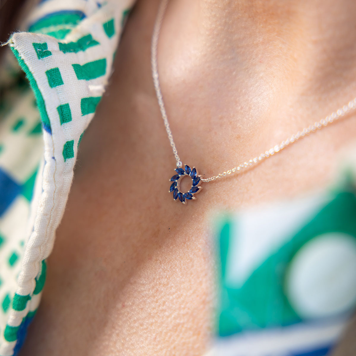 shop earring pendant sets, click here