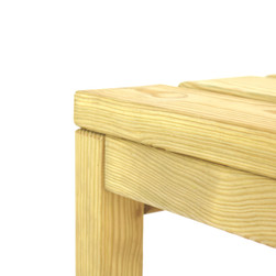 Terraza Outdoor Kitchen - High Chair corner detail shot