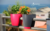 Mixed colour Greenbo railing and balcony planter.