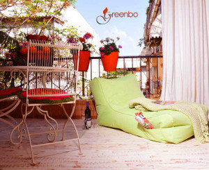 Greenbo railing balcony planter ideas.