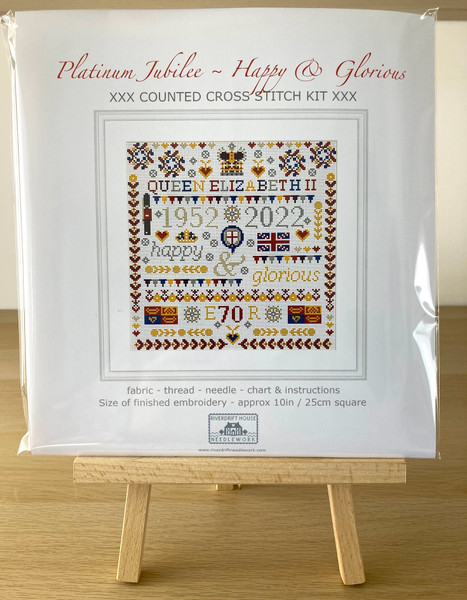 CROSS STITCH KIT 14ct AIDA Royal, Platinum Jubilee 'Happy & Glorious 70'