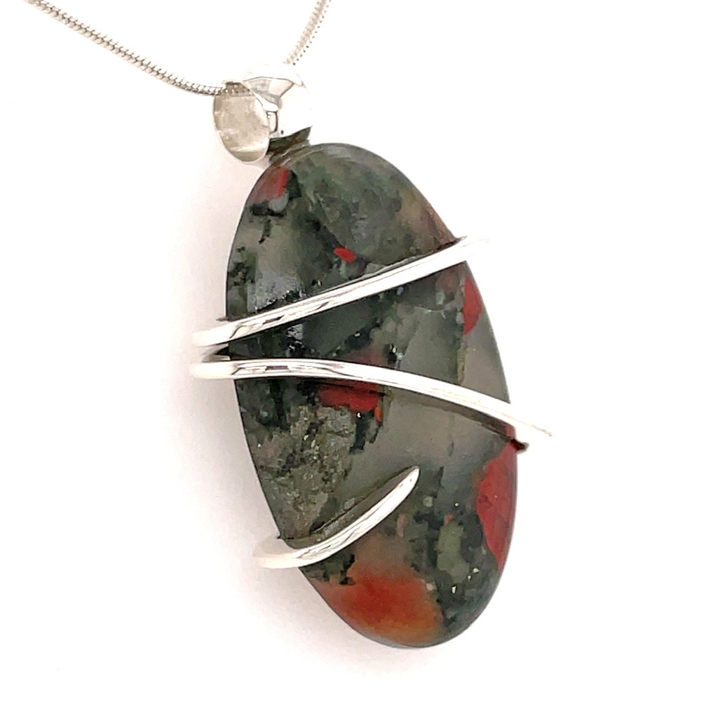 Bloodstone Pendant (M1035)