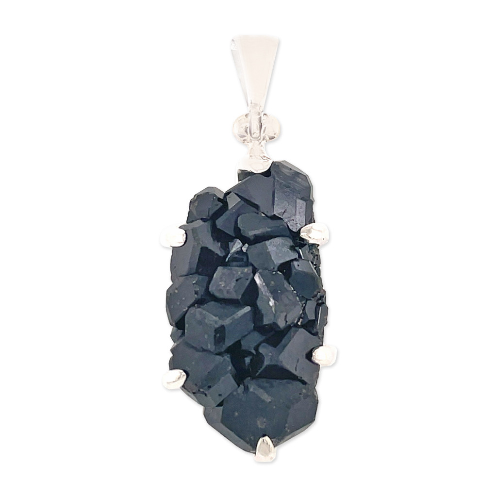 Black Garnet Crystal Pendant (AE1079)