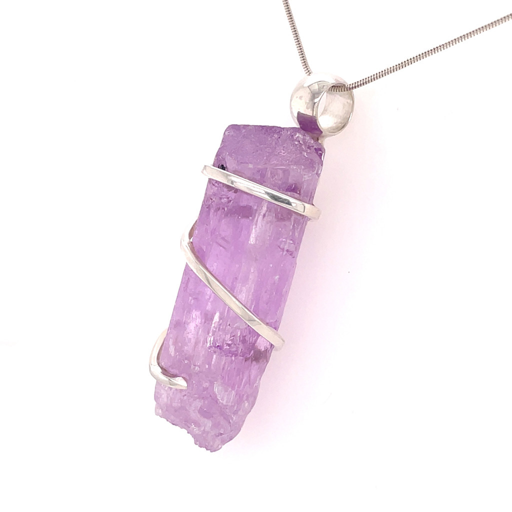 Kunzite Crystal Pendant Necklace (SE1569)