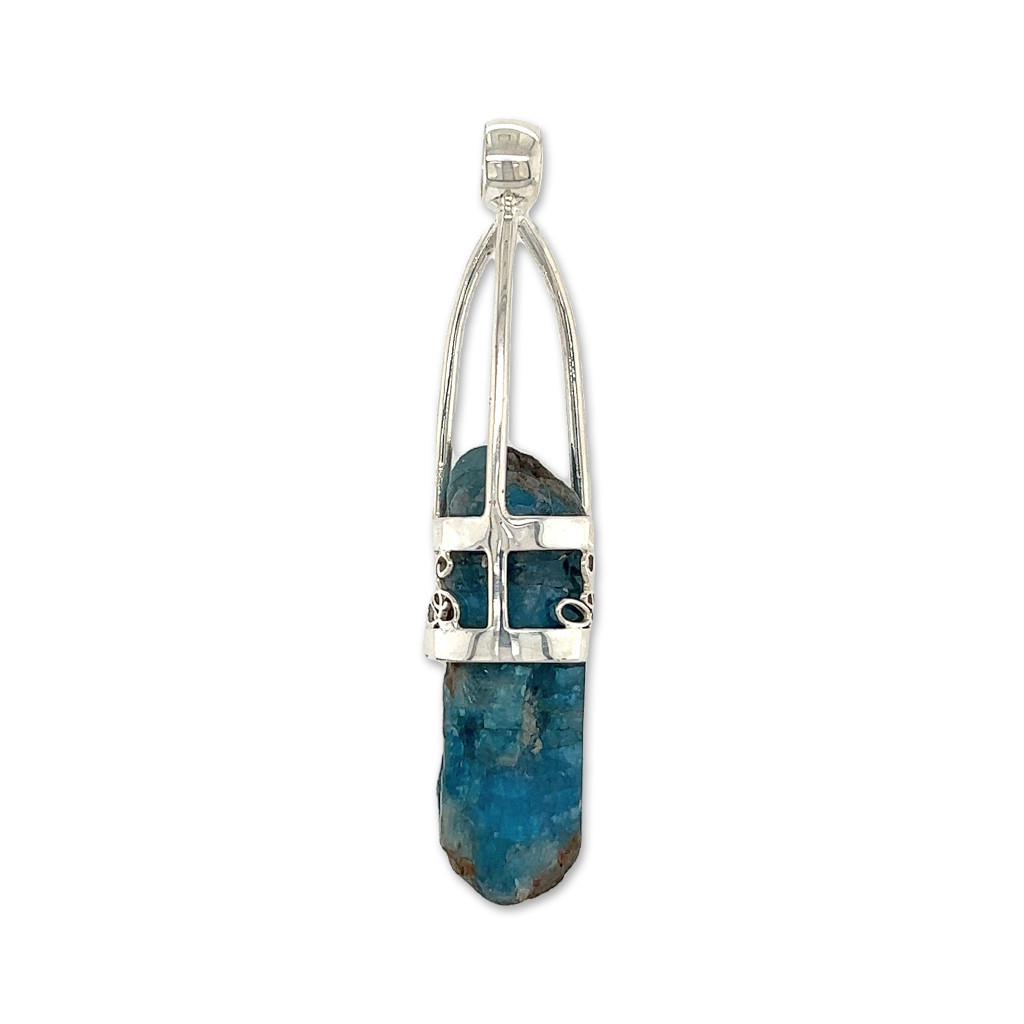 Blue Apatite Crystal Pendant Necklace (SP1021)