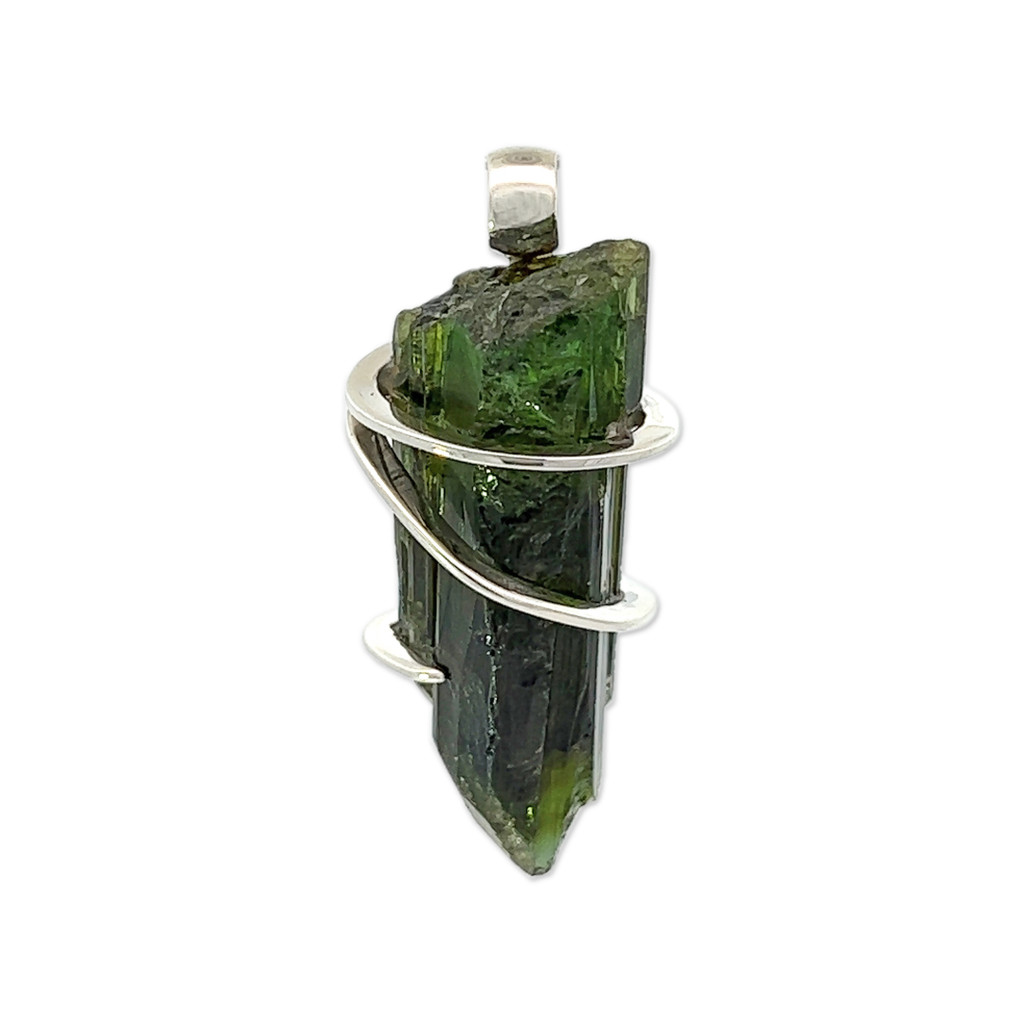 Green Tourmaline Pendant Necklace (D1031)