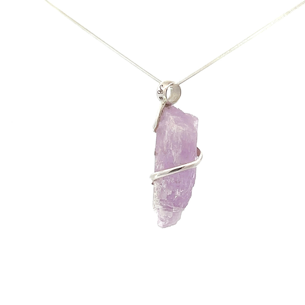 Kunzite Crystal Pendant Necklace (SE1197)