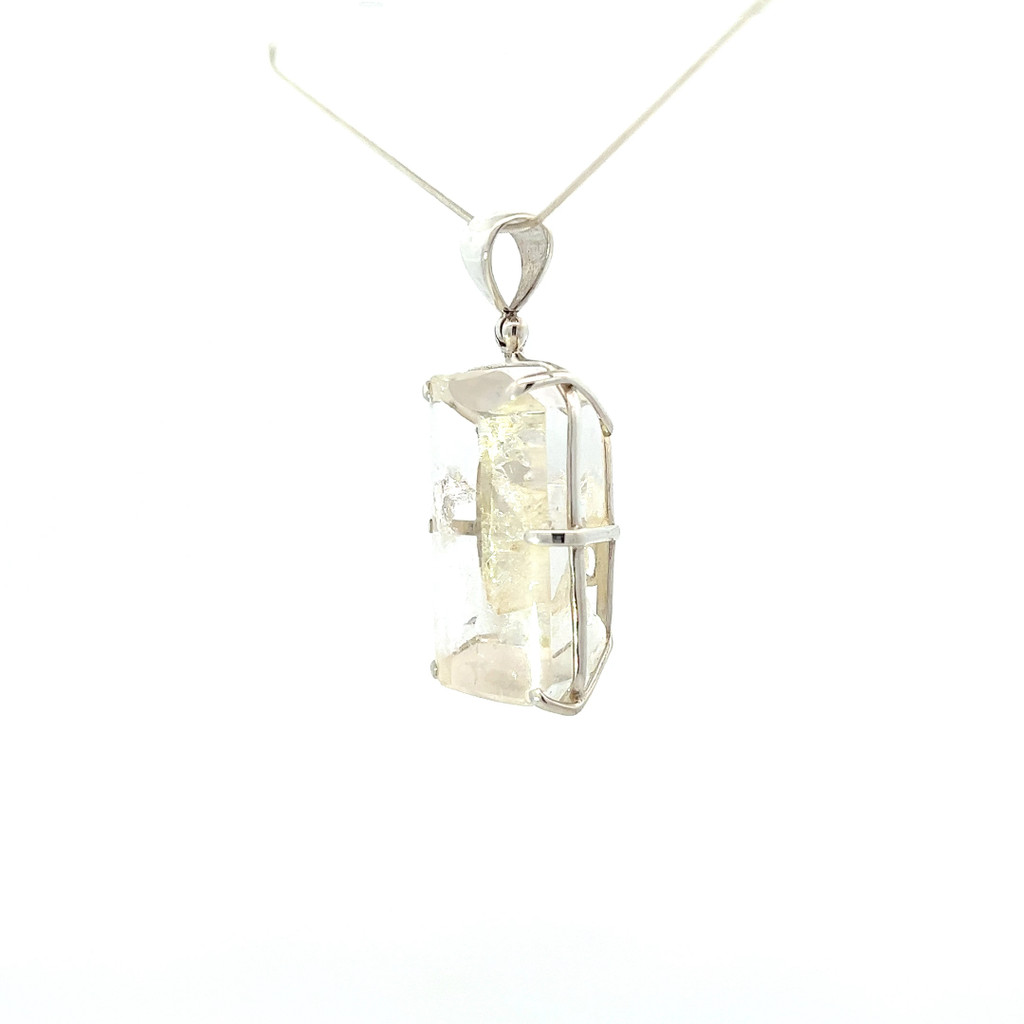 Manifestation Quartz Crystal Pendant (FA1136)