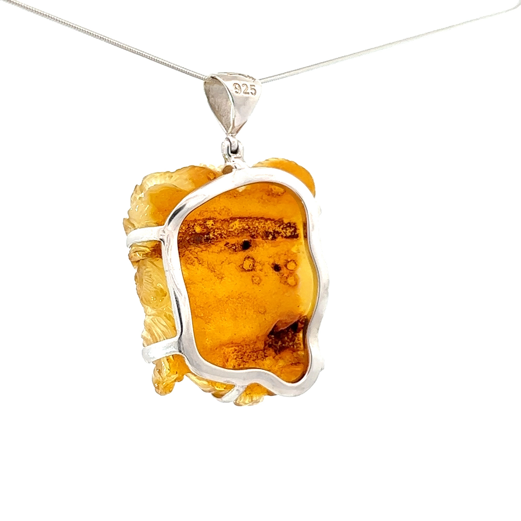 Carved Baltic Amber Pendant (SB2838)