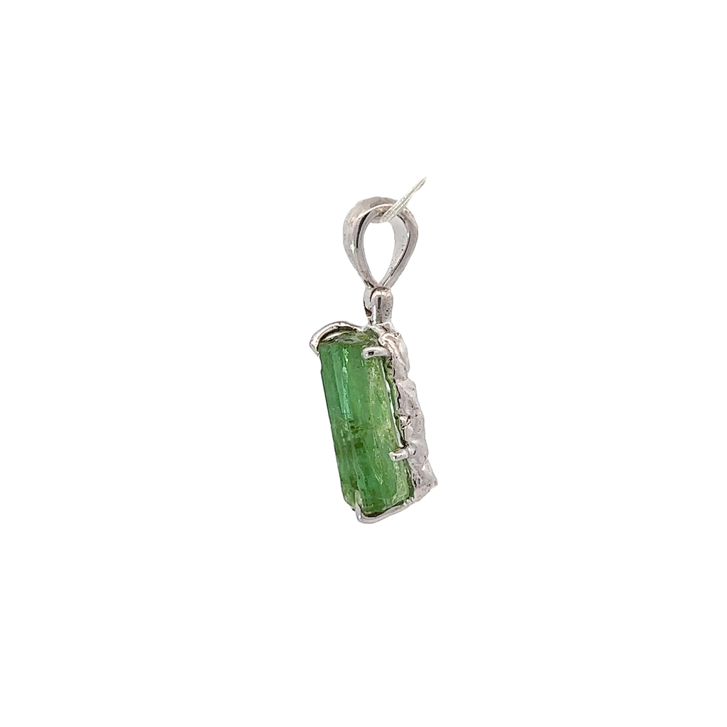 Green Tourmaline Pendant Necklace (SB1155)