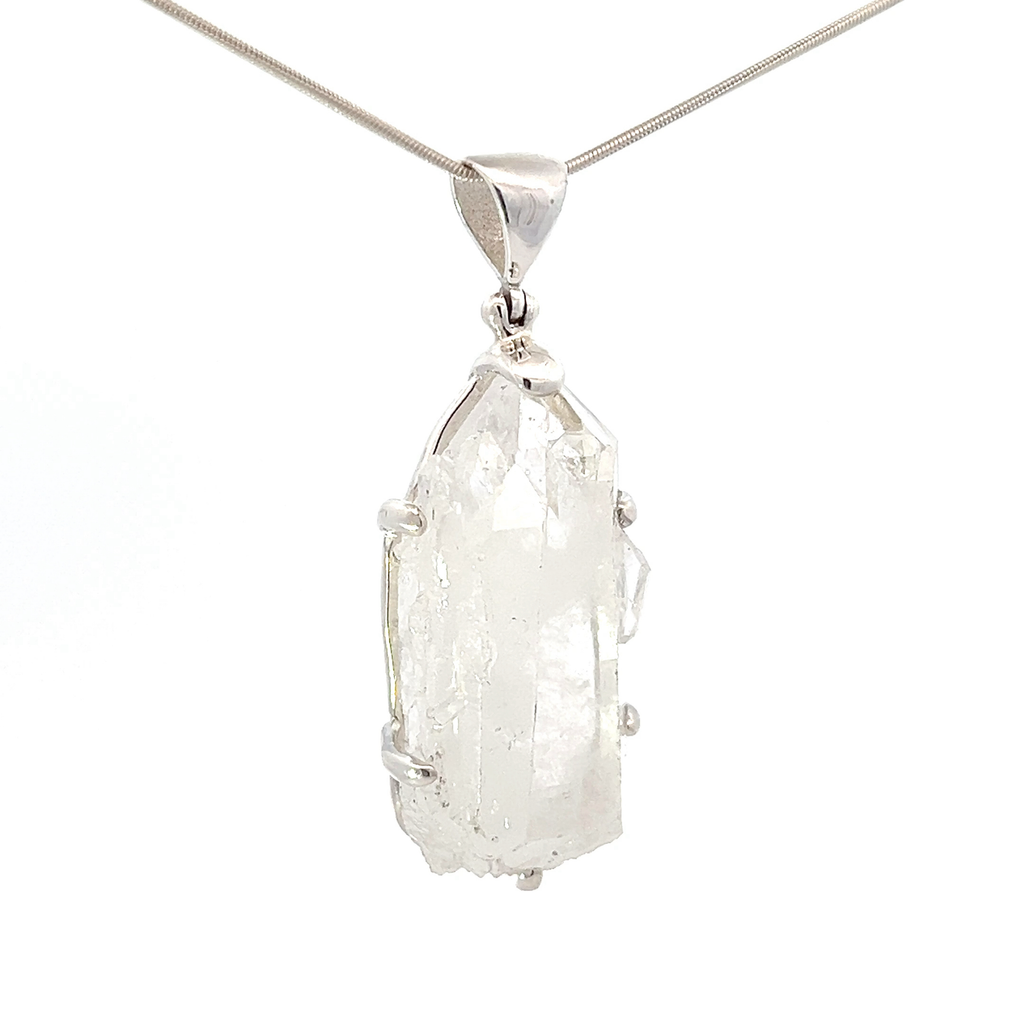 Faden Quartz Crystal Pendant (SB1686)