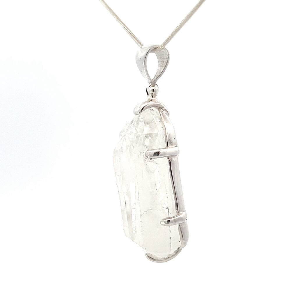 Faden Quartz Crystal Pendant (SB1686)