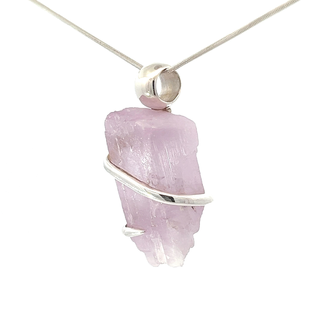 Kunzite Crystal Pendant Necklace (SE1030)