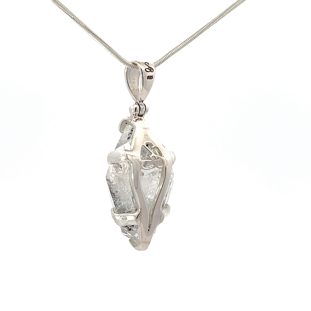 Quartz Crystal Carbon Pendant (FA2106)