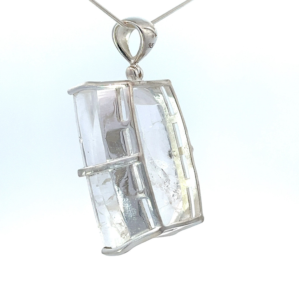 Manifestation Quartz Pendant (SB3111)