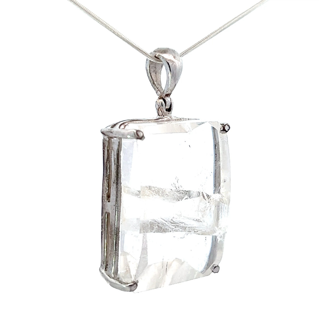 Manifestation Quartz Pendant (SB2465)