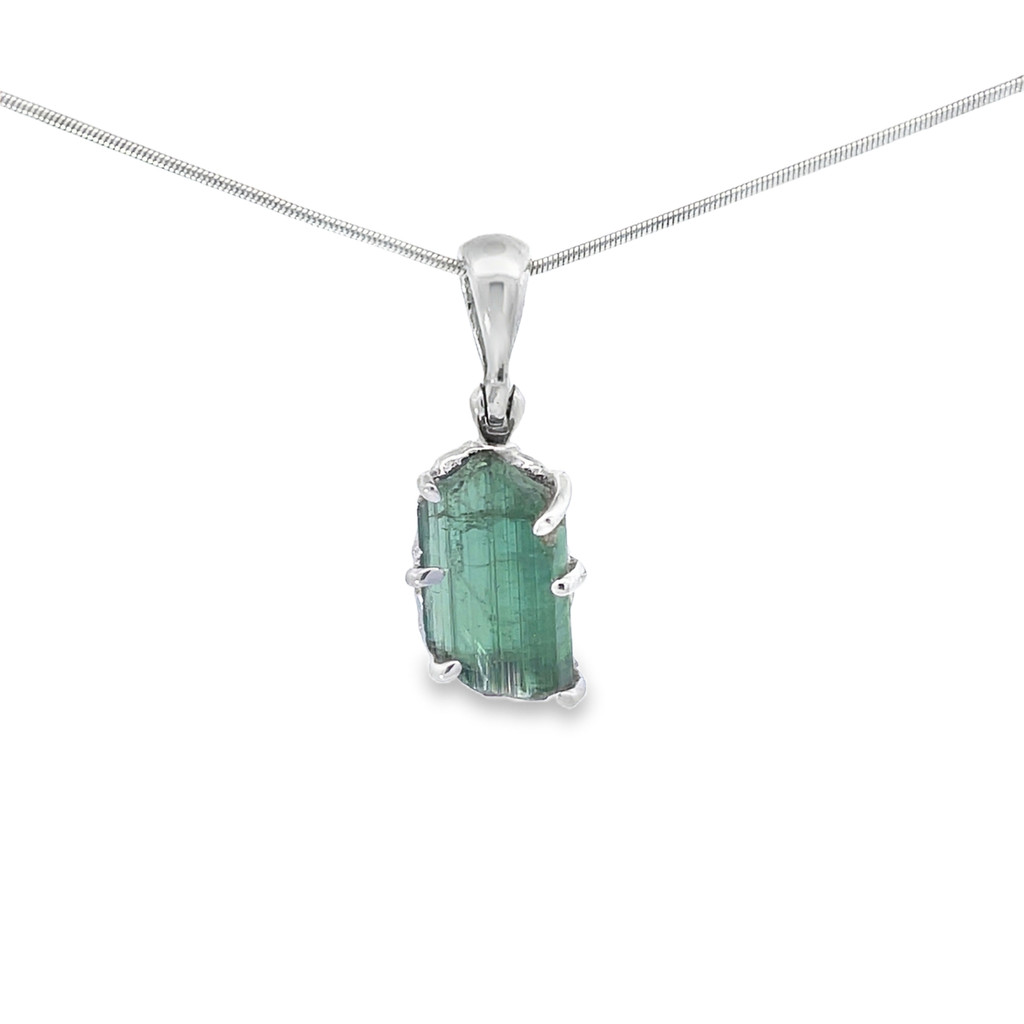 Green Tourmaline Pendant Necklace (SB1155)