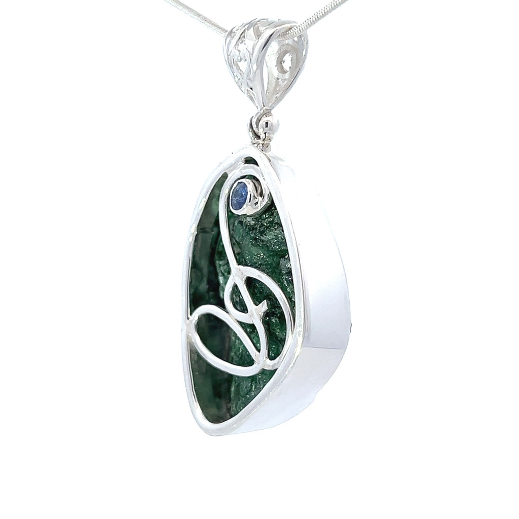 Fuchsite Pendant Necklace (AE1091)