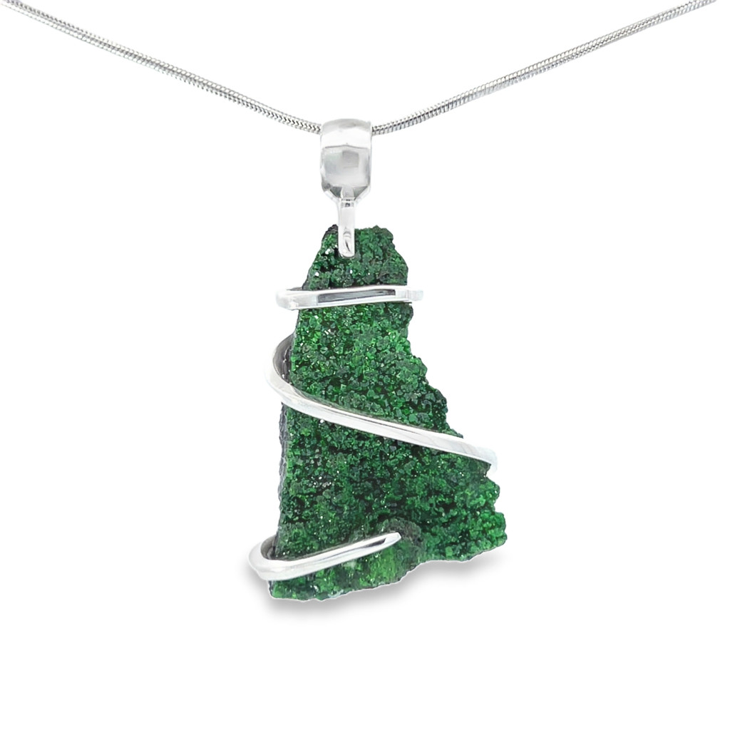 Uvarovite Pendant Necklace (SE1777)