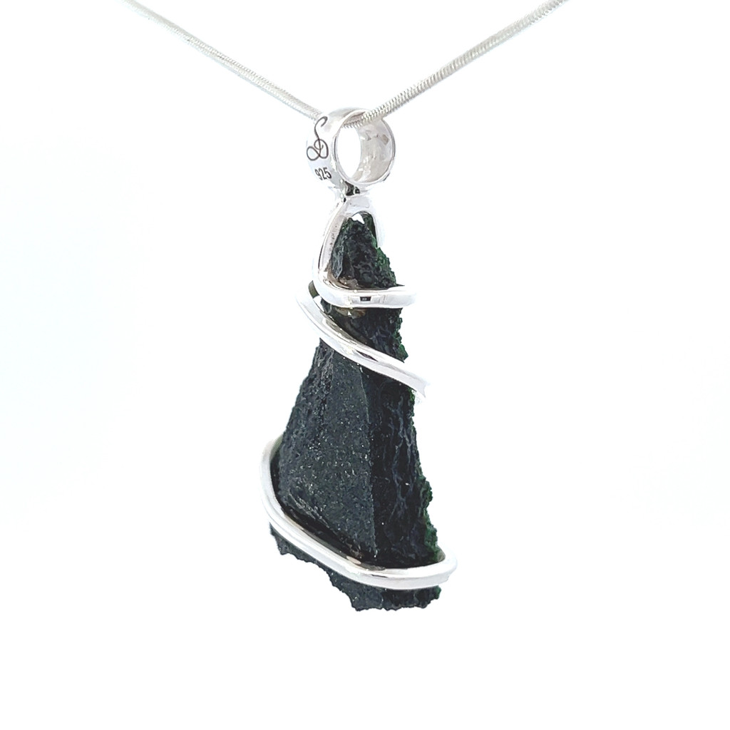 Uvarovite Pendant Necklace (SE1777)