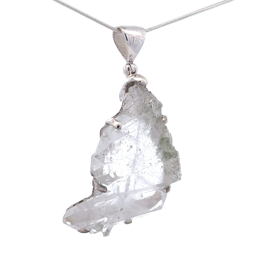 Faden Quartz Crystal Pendant (SB1686)