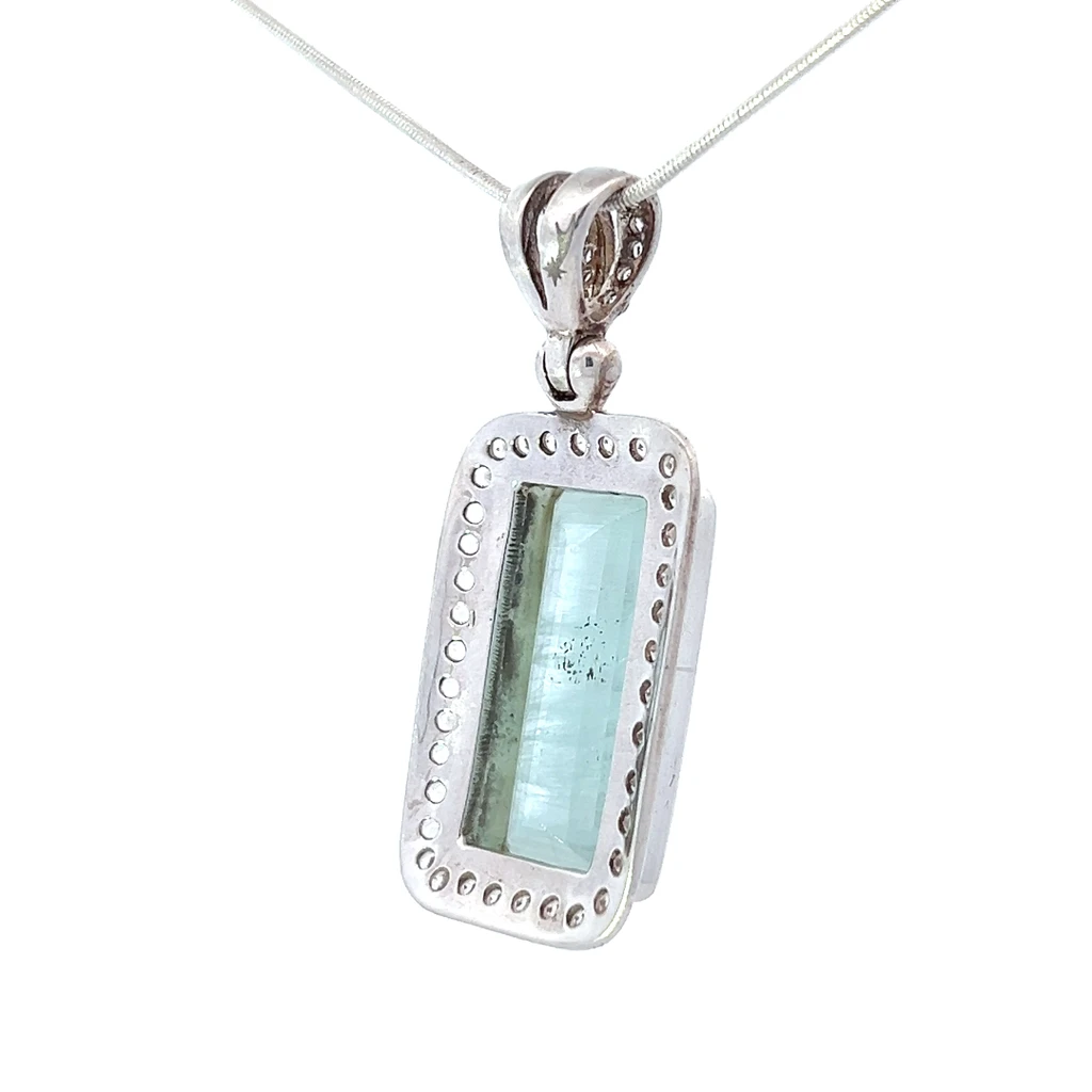 Faceted Aquamarine Pendant Necklace