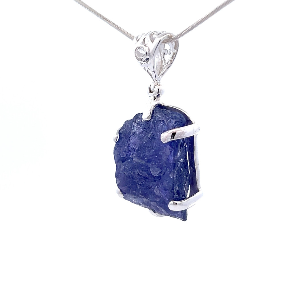 Tanzanite Pendant Necklace (SE1218)