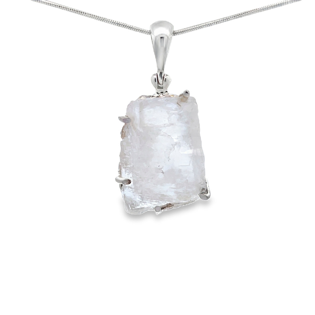 Petalite Crystal Pendant Necklace (SB2730)