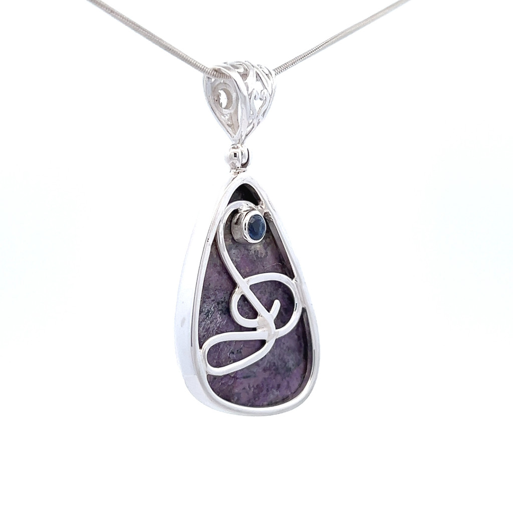 Sugilite Pendant Necklace (AE1019)